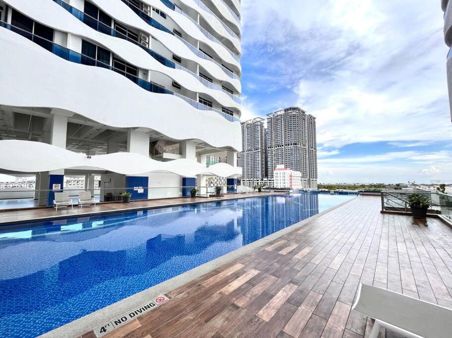 Concept Suite 05 @ The Wave Residence Tranquerah 외부 사진