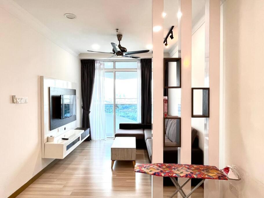 Concept Suite 05 @ The Wave Residence Tranquerah 외부 사진